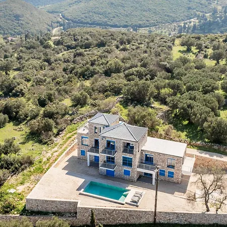 Royal Majestic Residences With Pool & Sea View, North Zakynthos, By Tk Premium Apart-hotel Skinária