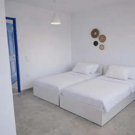 Royal Majestic Residences With Pool & Sea View, North Zakynthos, By Tk Premium Apart-hotel
