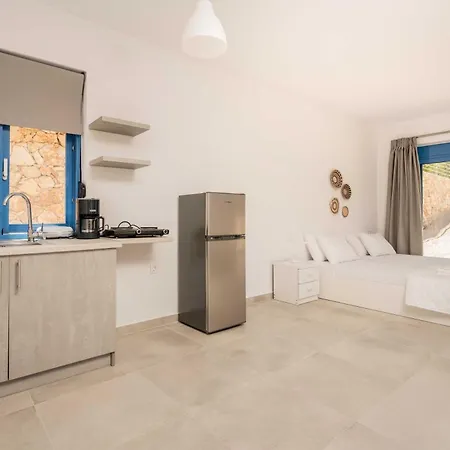 شقة فندقية Royal Majestic Residences With Pool & Sea View, North Zakynthos Skinária